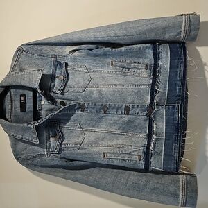 Kut from the Kloth Distressed Raw Hem Light Blue Denim Jacket Size Small